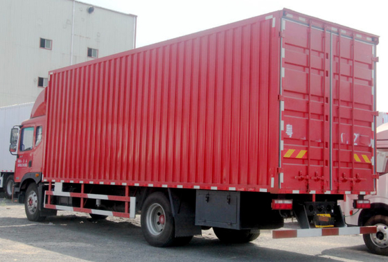 Φορτηγό ευρο- Β Level Van Cargo Truck 4x2 παράδοσης φορτίου diesel που 5200mm Wheelbase